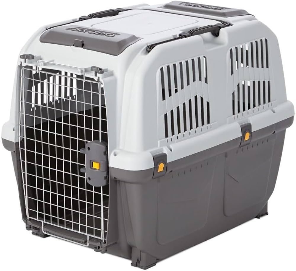 MidWest Skudo Plastic Kennel 32" (35–40 lbs) — Best convenient hard