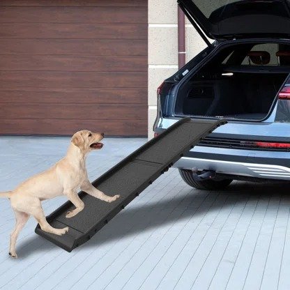 PETMAKER 61-inch black folding car ramp with raised side