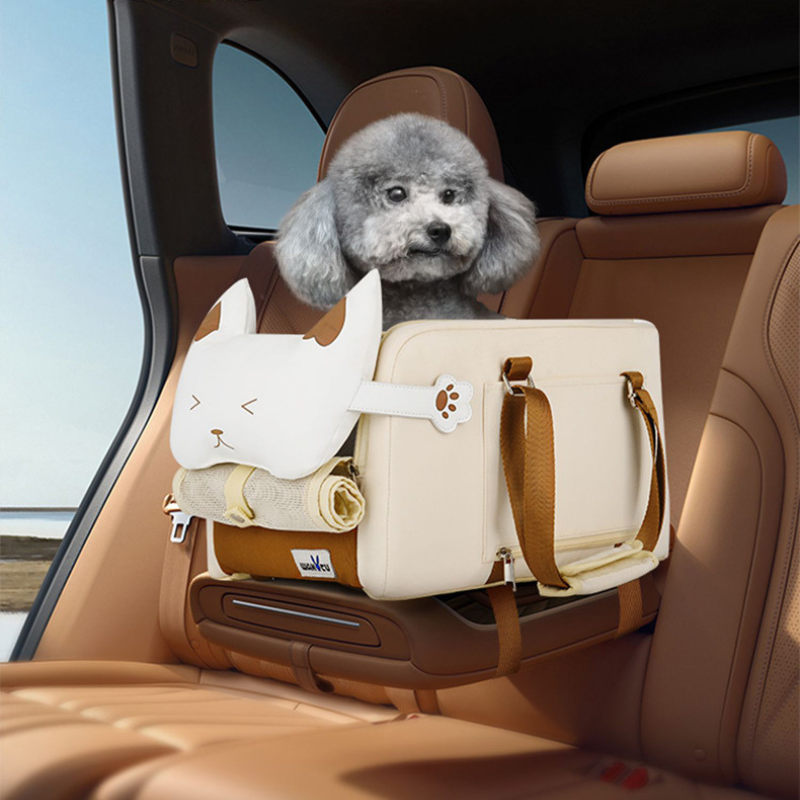 Pawsome Avenue Dog and Cat Booster Seat