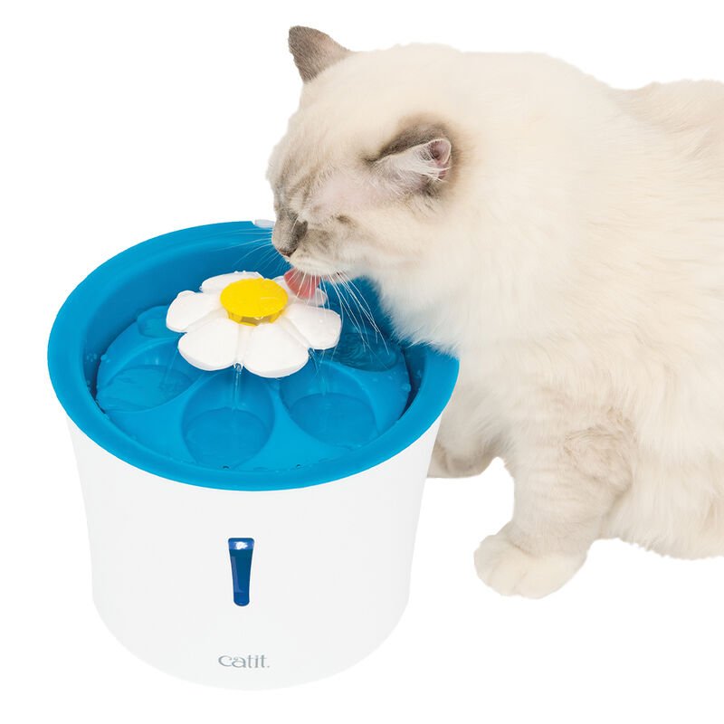 2. Catit Flower Fountain — Best for Picky Drinkers