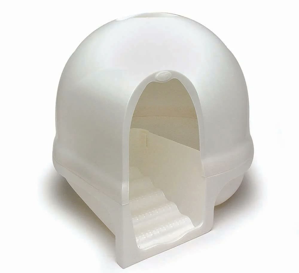 3. Petmate Booda Dome Cleanstep Litter Box — Best Step-Entry Design