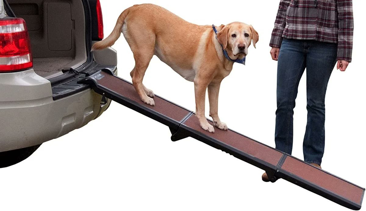 4. Pet Gear Travel Lite Tri-Fold Ramp, 66 inch -- Best Traction Surface