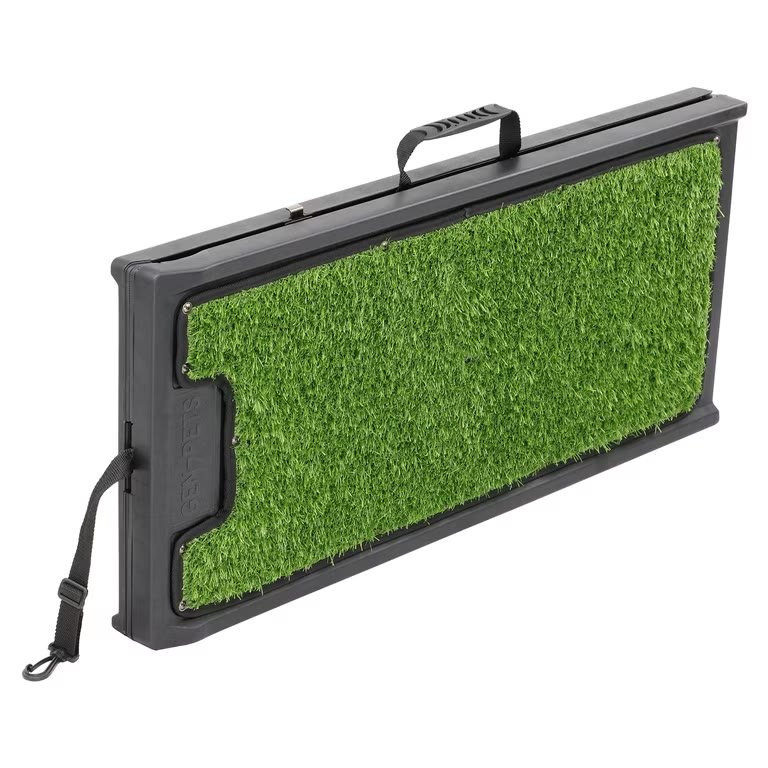 Gen7Pets Natural-Step Ramp (72″) — the grass-surface outlier