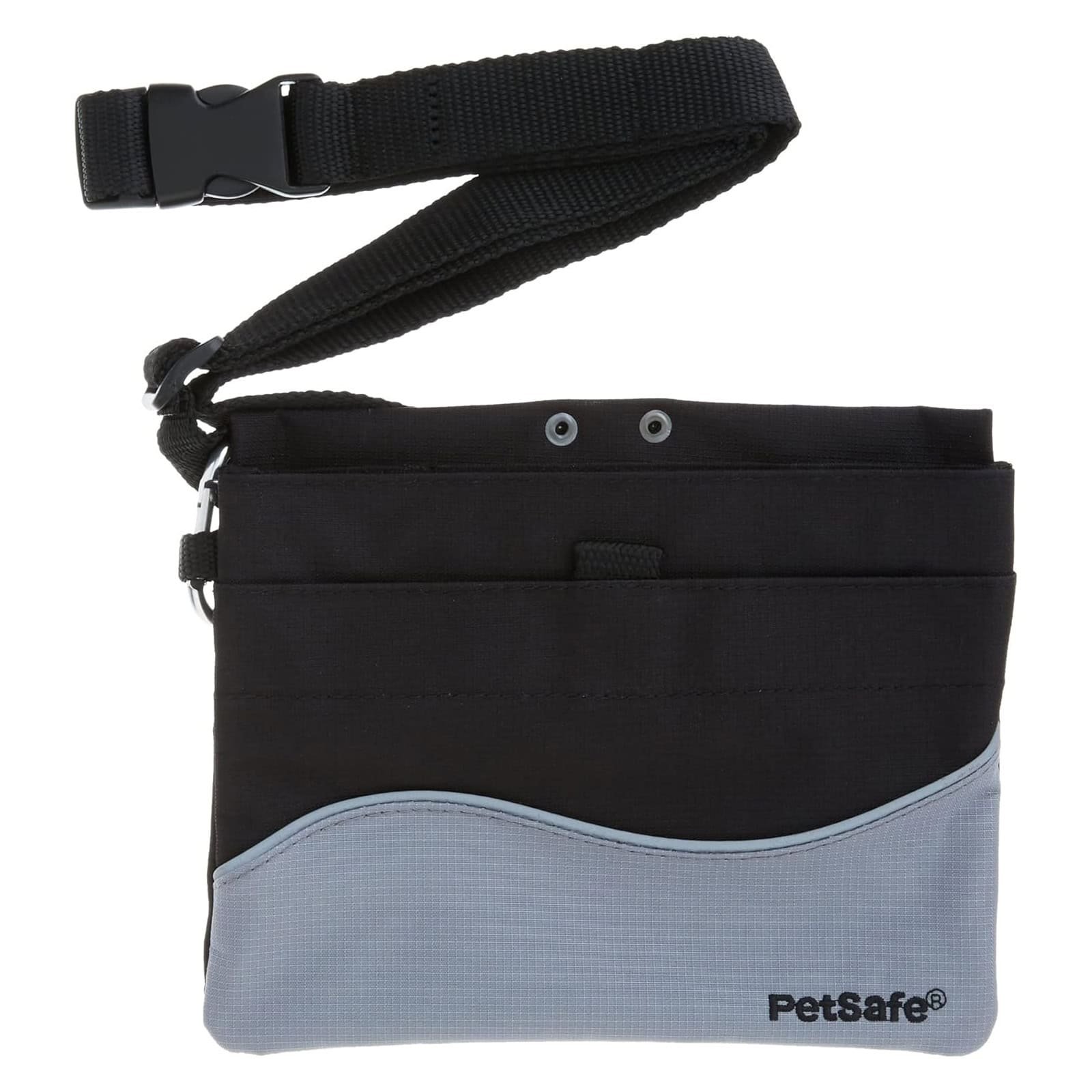 PetSafe Treat Pouch Sport with spring-hinge closure in black